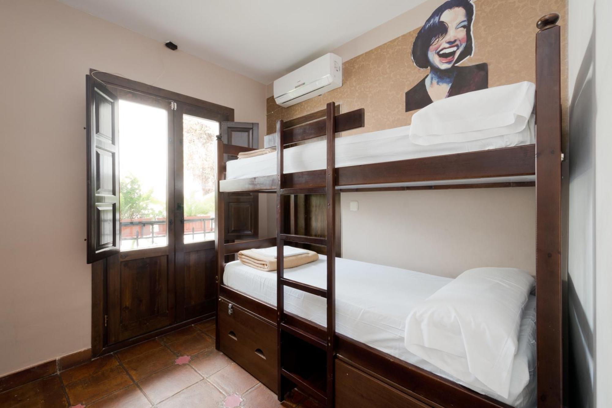 Bed in Gemengde Slaapzaal met 4 Bedden